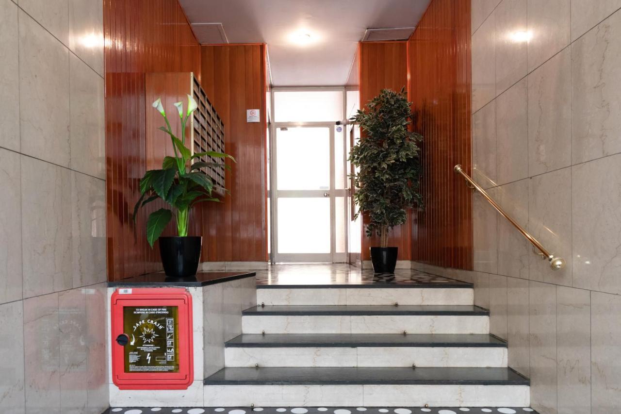 Comfort Suite Fiera Milano & San Siro Stadium Bagian luar foto
